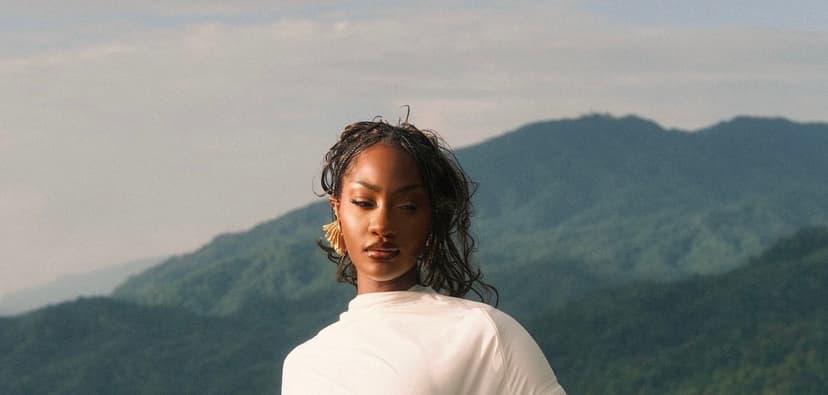 Tems launches the leading vibe initiative to uplift young women in music