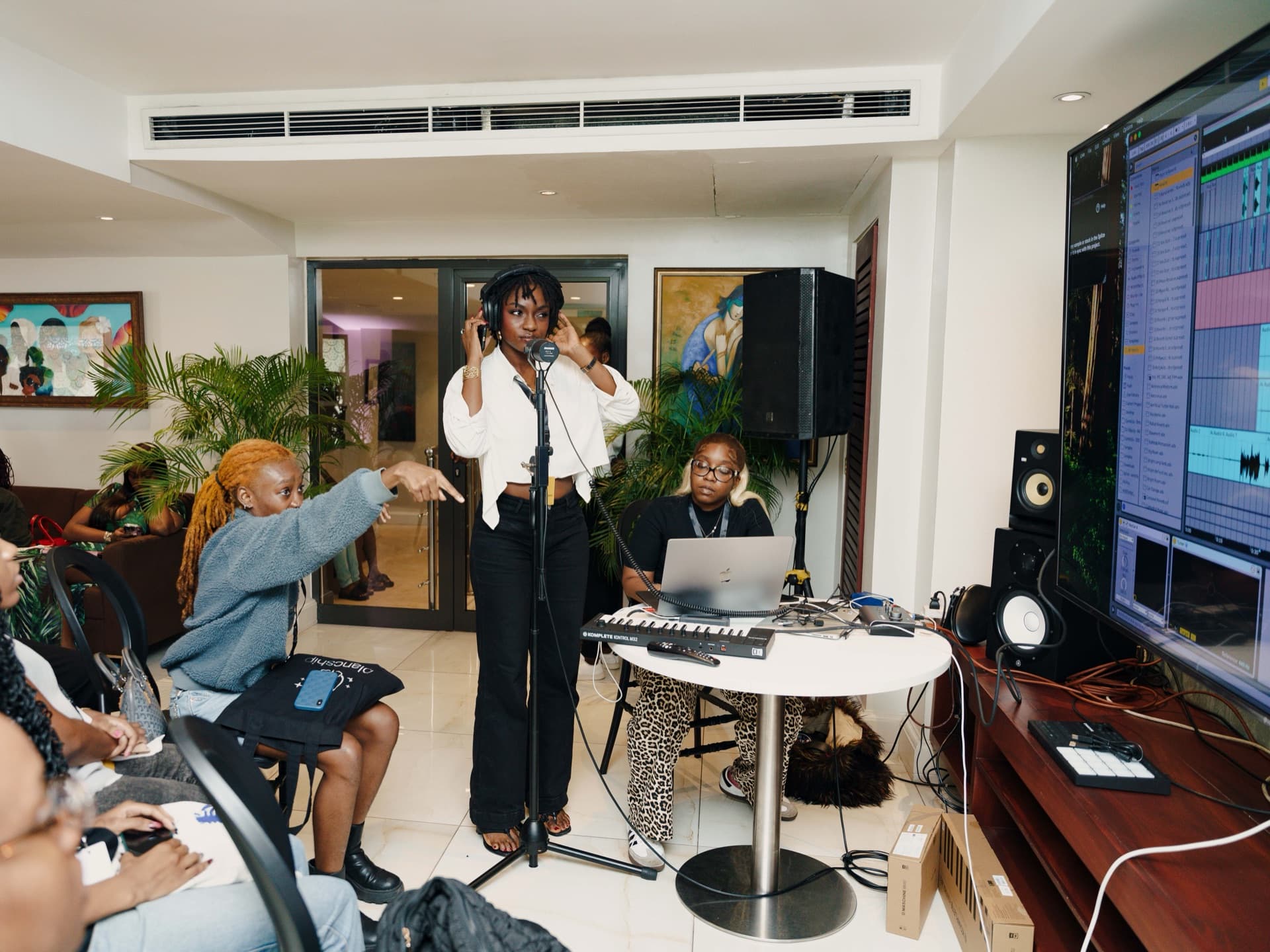 Women in the LVI community